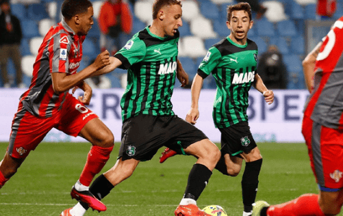 米乐官方网站-蒙彼利埃被兰斯淘汰，陷入保级泥潭的简单介绍